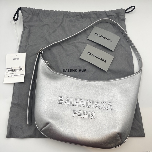 BALENCIAGA Silver Metallic calfskin Leather Mary-Kate Shoulder sling hobo Bag - Picture 1 of 11